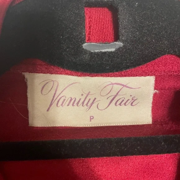 Vanity Fair vintage Berry Red & Cream Velour Robe with Piping - Picture 2 of 9